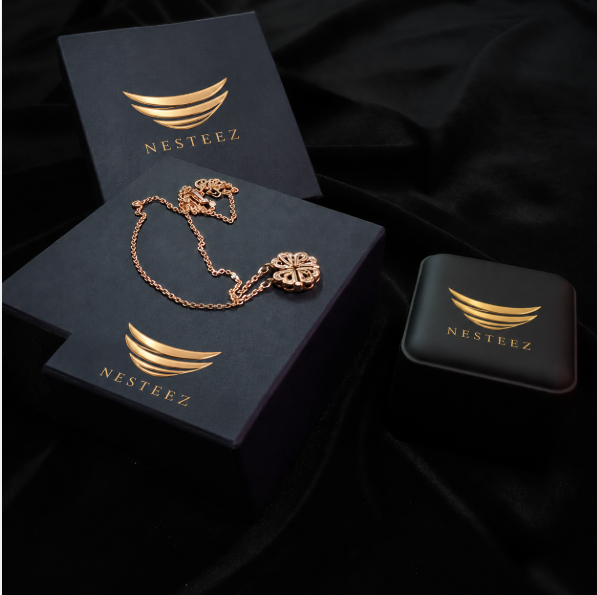 Magnetic 2-in-1 Clover Necklace